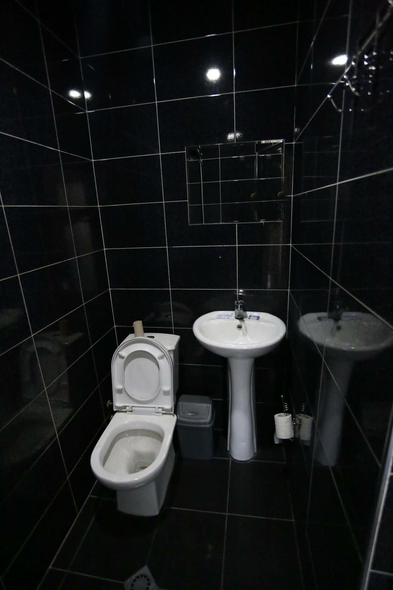 Hotel Cristal Palace Tbilisi Luaran gambar