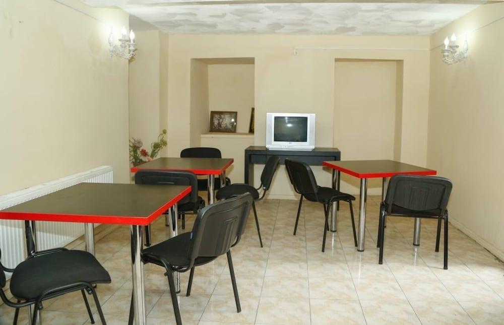 Hotel Cristal Palace Tbilisi Luaran gambar