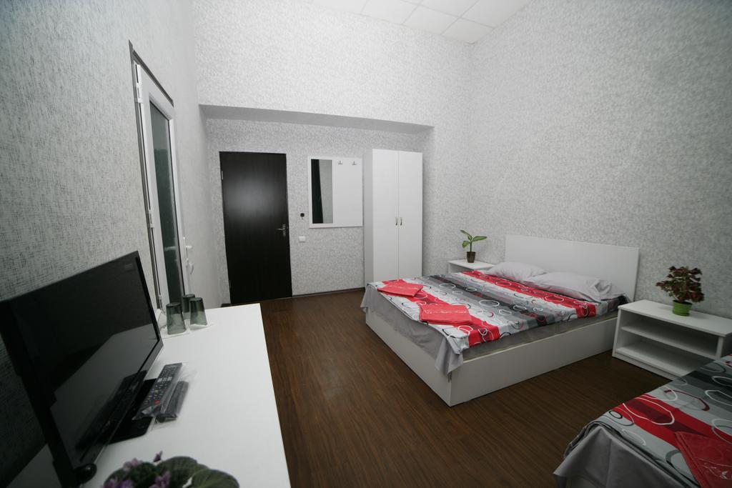Hotel Cristal Palace Tbilisi Luaran gambar