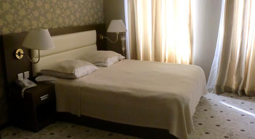 Hotel Cristal Palace Tbilisi Luaran gambar