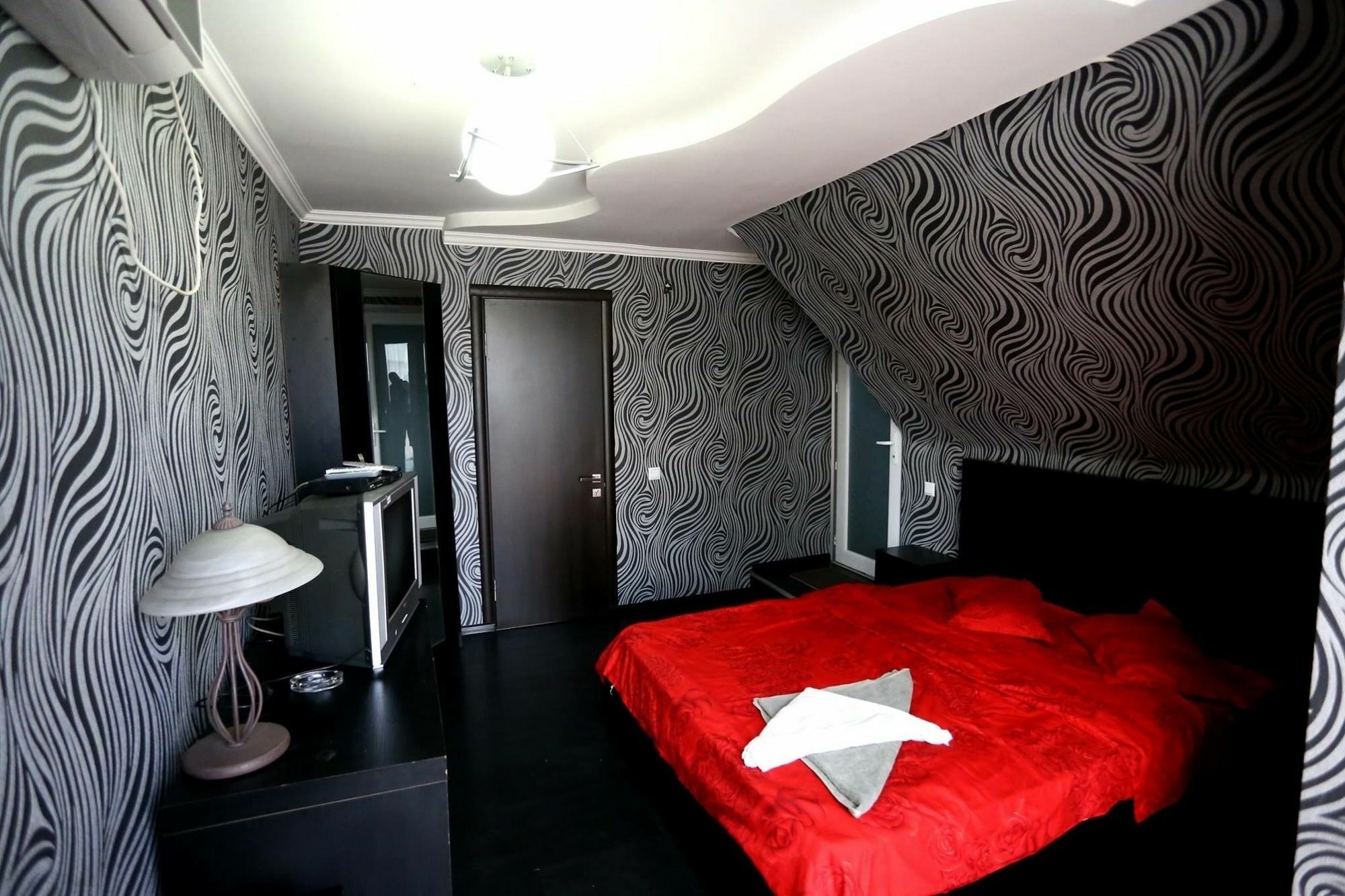 Hotel Cristal Palace Tbilisi Luaran gambar